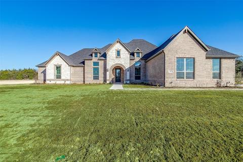 4033 Nola Dr, Midlothian, TX 76065