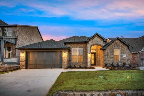 333 Honey Brook Ln, Aledo, TX 76008