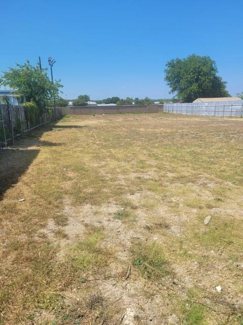 1365 Lyndon Ave, Desoto, TX 75115
