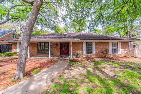 1816 W Cedar Elm Dr, Arlington, TX 76012