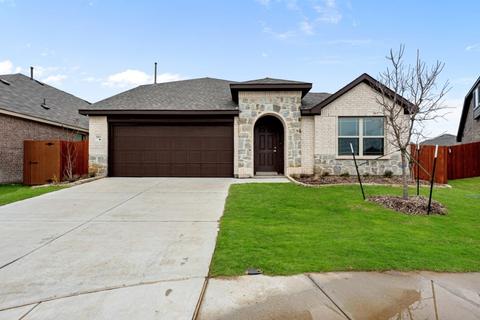 3563 Equinox Dr, Heartland, TX 75126