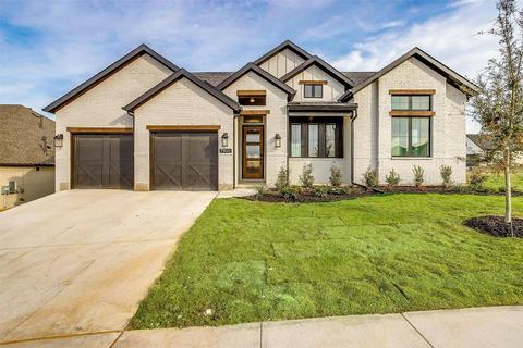 7100 Mantle Ridge Dr, Fort Worth, TX 76179