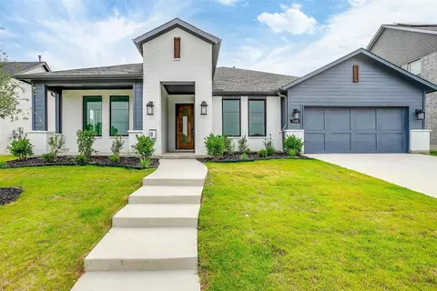 7416 Soaring Eagle Dr, Fort Worth, TX 76179