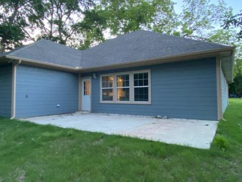 512 E 6th St, Bonham, TX 75418 photo 11