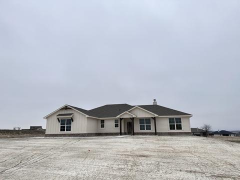 123 Hillock Ct, Decatur, TX 76234