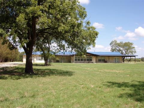 10292 Us Highway 190 W, Lometa, TX 76853
