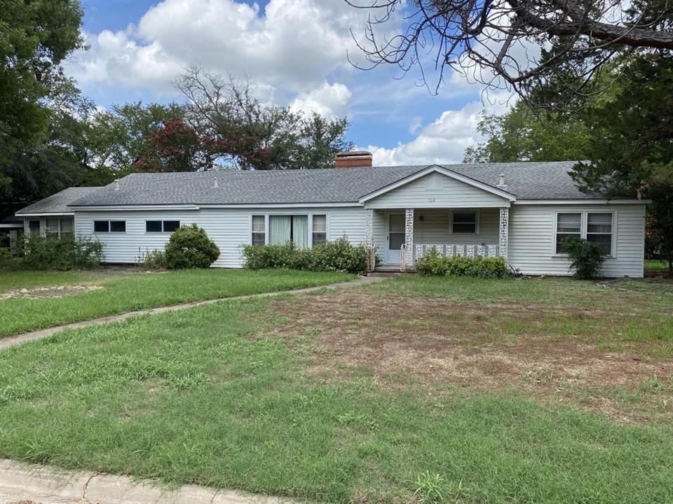 700 Adams Ln, Kaufman, TX 75142 17 Photos MLS 20153678 Movoto