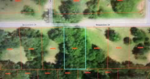 8 Commodore Drive, Gun Barrel City, TX 75156