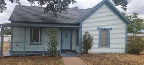 303 Avenue E, Cisco, TX 76437