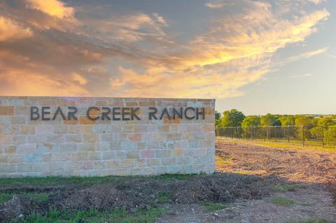 2044 Hidden Bluff Dr, Aledo, TX 76008