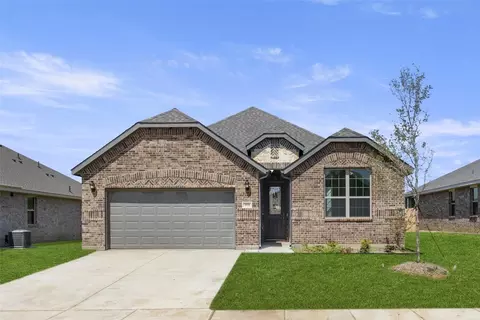 203 Lariat Ln, Valley View, TX 76272