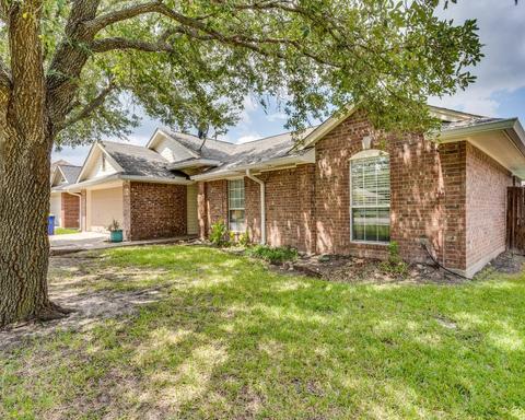 306 Ridge Hollow Trl, Venus, TX 76084