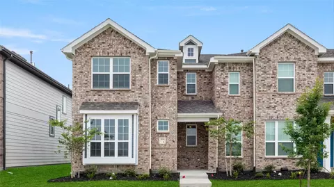 3110 Providence Pl, Heartland, TX 75126