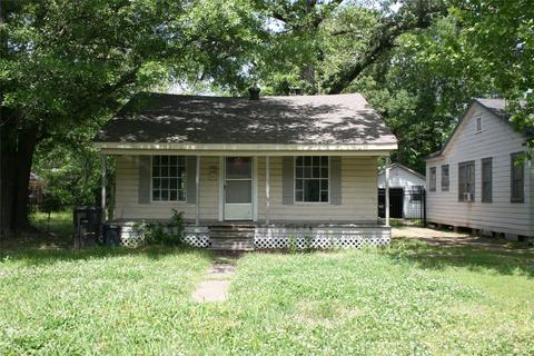 1432 Camille St, Shreveport, LA 71108
