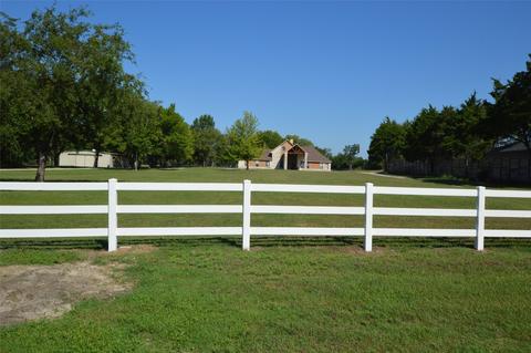 615 Rowlett Rd, Garland, TX 75043