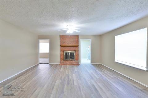 1225 Sunset, Clyde, TX 79510 photo 4