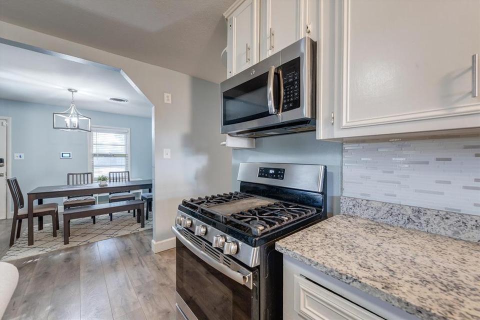  5812 Jennie Dr, Fort Worth, TX 76133 photo 13