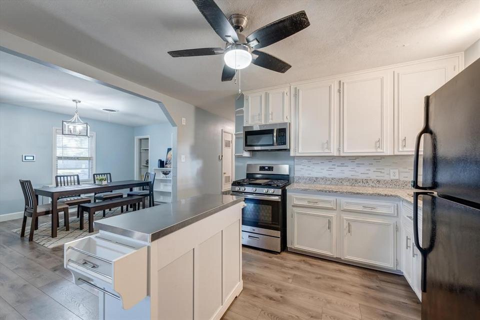  5812 Jennie Dr, Fort Worth, TX 76133 photo 12