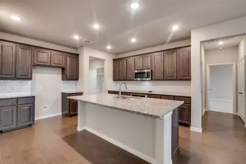 157 Chester Rd, Springtown, TX 76082 photo 9
