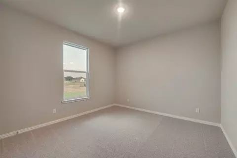 157 Chester Rd, Springtown, TX 76082 photo 16
