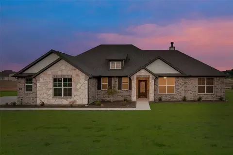 157 Chester Rd, Springtown, TX 76082