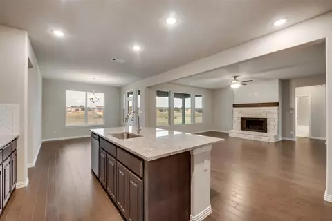 157 Chester Rd, Springtown, TX 76082 photo 10