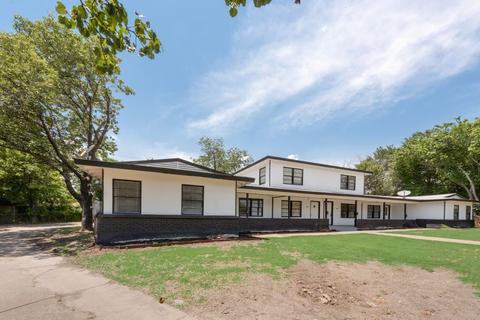 422 Dawson Cir, Grand Prairie, TX 75051