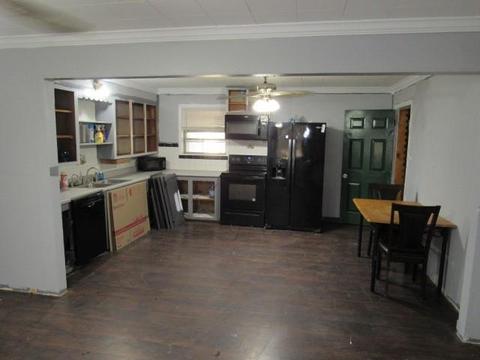 120 County Road 154, Bangs, TX 76823 photo 6