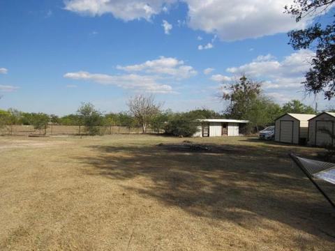 120 County Road 154, Bangs, TX 76823 photo 17