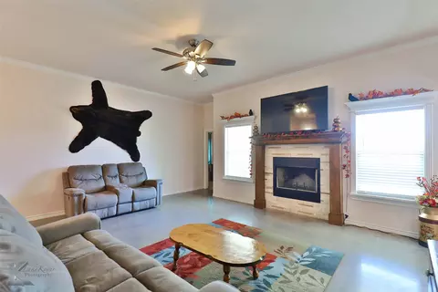 113 Foxtrot Ln, Abilene, TX 79602 photo 8