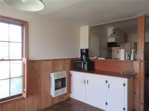 501 E Main Hwy E, Rosebud, TX 76570 photo 5
