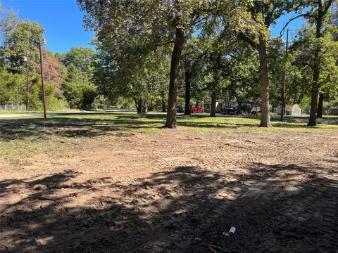 1103 Sovereign Dr, Tool, TX 75143 photo 10
