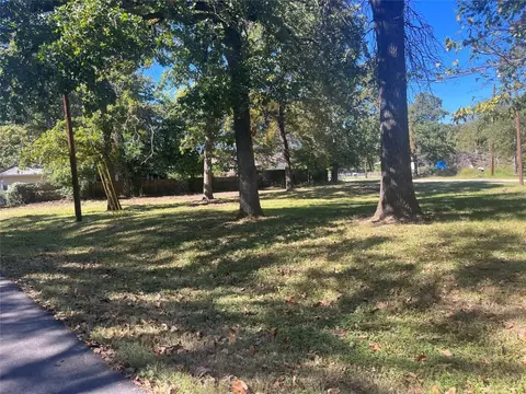 1103 Sovereign Dr, Tool, TX 75143 photo 12