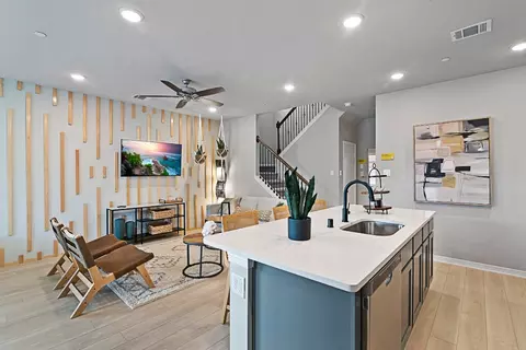 3126 Providence Pl, Heartland, TX 75126