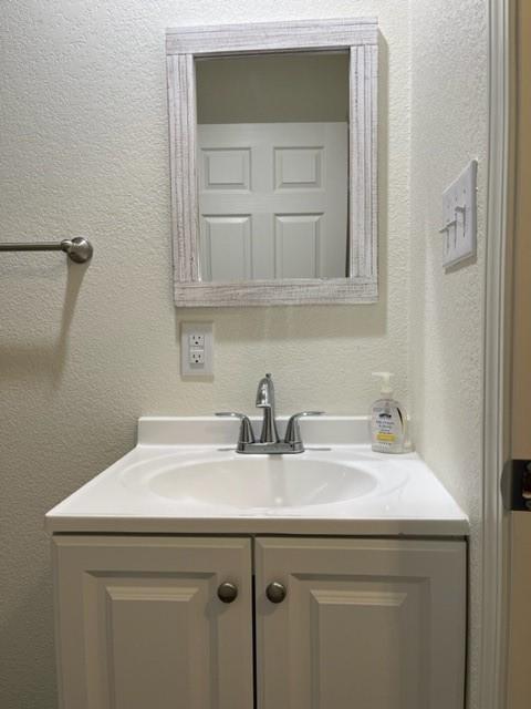 906 E Walcott Ave, Comanche, TX 76442 photo 22