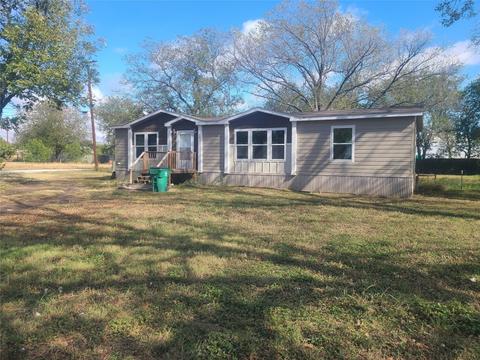 307 S Camden St, Dublin, TX 76446