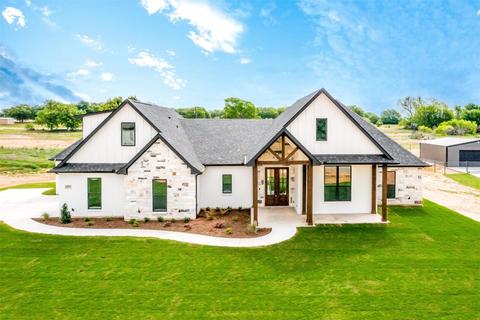 1073 Alex Dr, Springtown, TX 76082