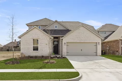 225 Allegheny Dr, Burleson, TX 76028