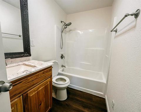 1102 Bee St, Brady, TX 76825 photo 10
