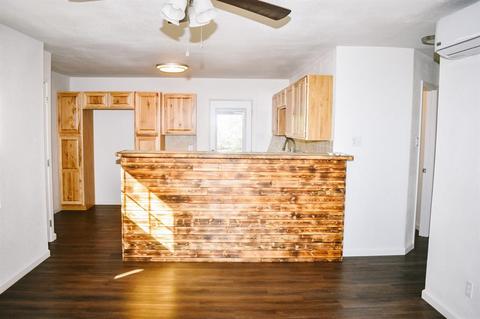 1102 Bee St, Brady, TX 76825 photo 4