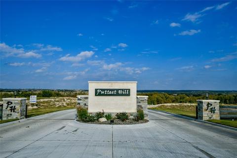 3201 Rio Grande Cir, Cresson, TX 76035
