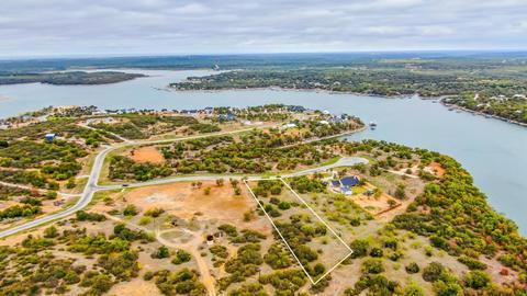 134 Shoreline Dr, Cisco, TX 76437