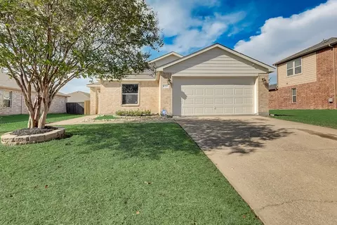 4713 Creekview Ln, Balch Springs, TX 75180