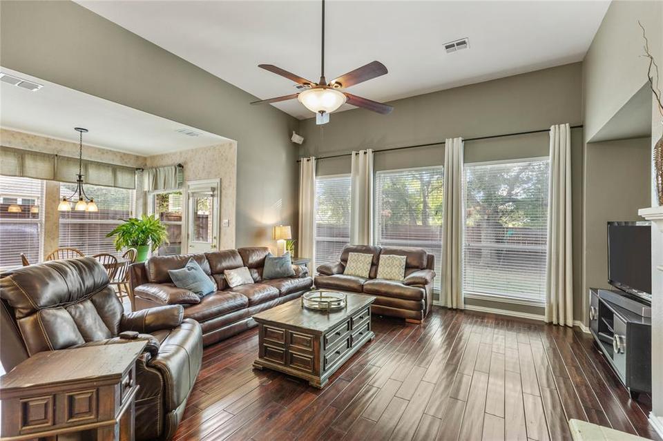  1706 Tealwood Ln, Corinth, TX 76210 photo 5