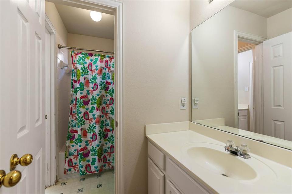  1706 Tealwood Ln, Corinth, TX 76210 photo 32