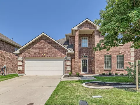 653 Mandalay Bay Dr, Lewisville, TX 75056