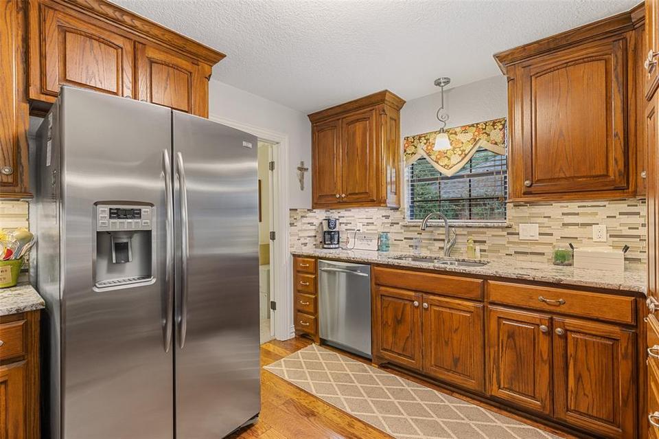  705 Mulberry St, Forney, TX 75126 photo 12