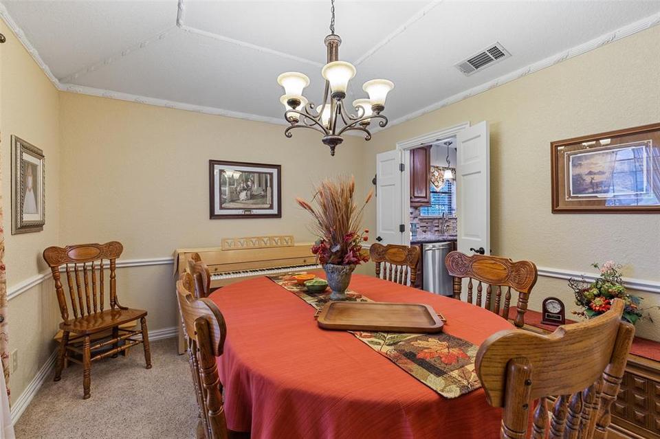  705 Mulberry St, Forney, TX 75126 photo 7