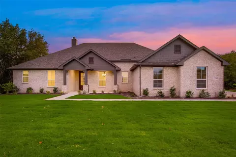 2190 Sugar Button Ln, Alvarado, TX 76009