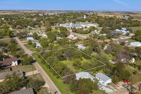 301 E Graham St, Godley, TX 76044